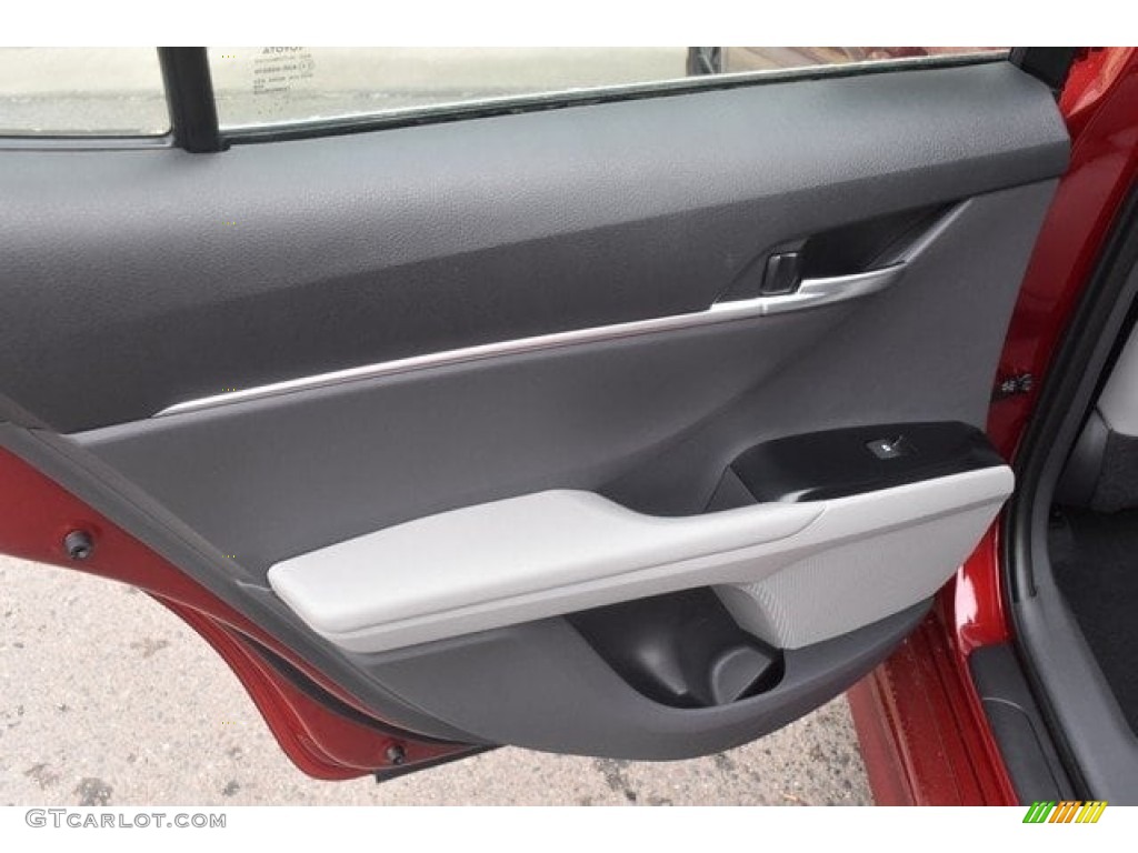 2018 Camry SE - Ruby Flare Pearl / Ash photo #11