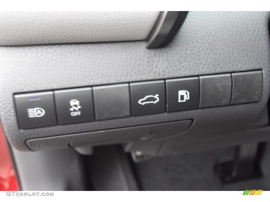 2018 Camry SE - Ruby Flare Pearl / Ash photo #15