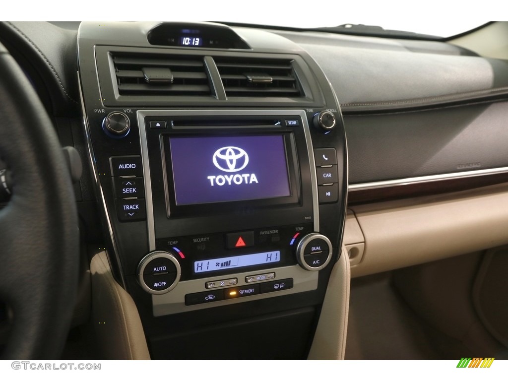 2012 Camry XLE - Cypress Green Pearl / Ivory photo #8