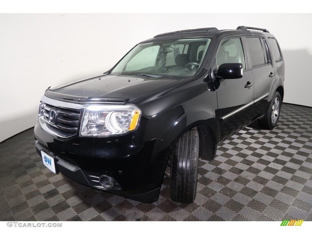 2015 Pilot Touring 4WD - Crystal Black Pearl / Black photo #12