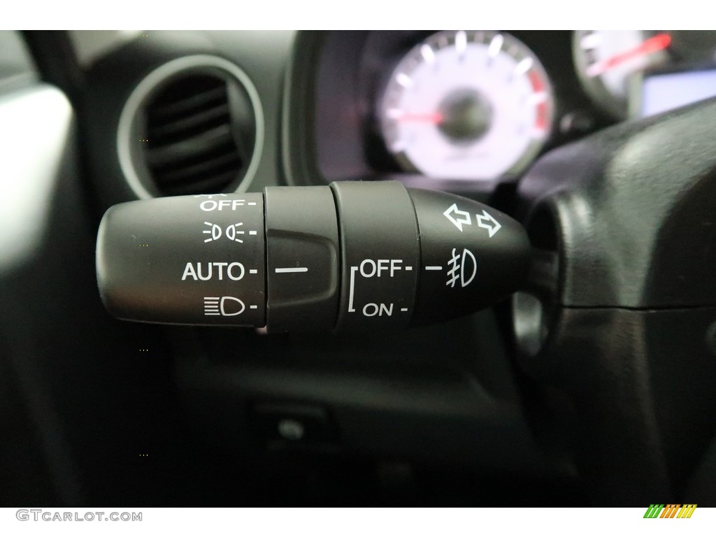 2015 Pilot Touring 4WD - Crystal Black Pearl / Black photo #35