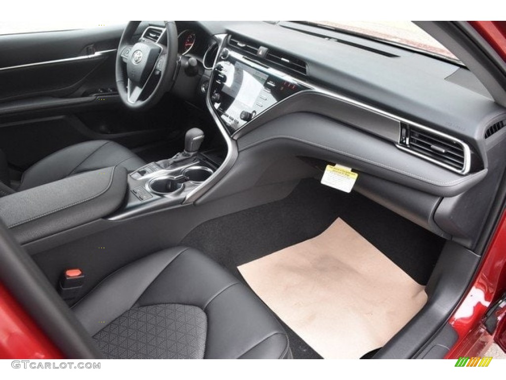 2018 Camry XSE V6 - Ruby Flare Pearl / Black photo #11
