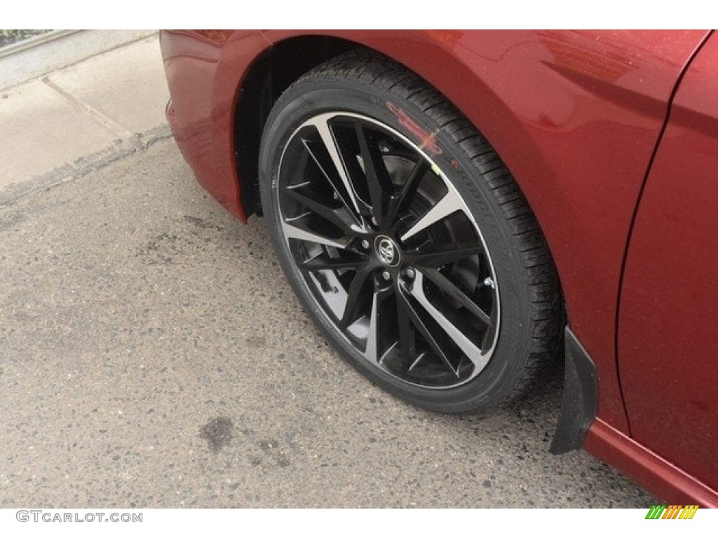 2018 Camry XSE V6 - Ruby Flare Pearl / Black photo #32