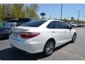 Super White - Camry SE Photo No. 3