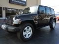 Black - Wrangler Unlimited Sahara 4x4 Photo No. 2