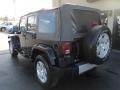 Black - Wrangler Unlimited Sahara 4x4 Photo No. 3
