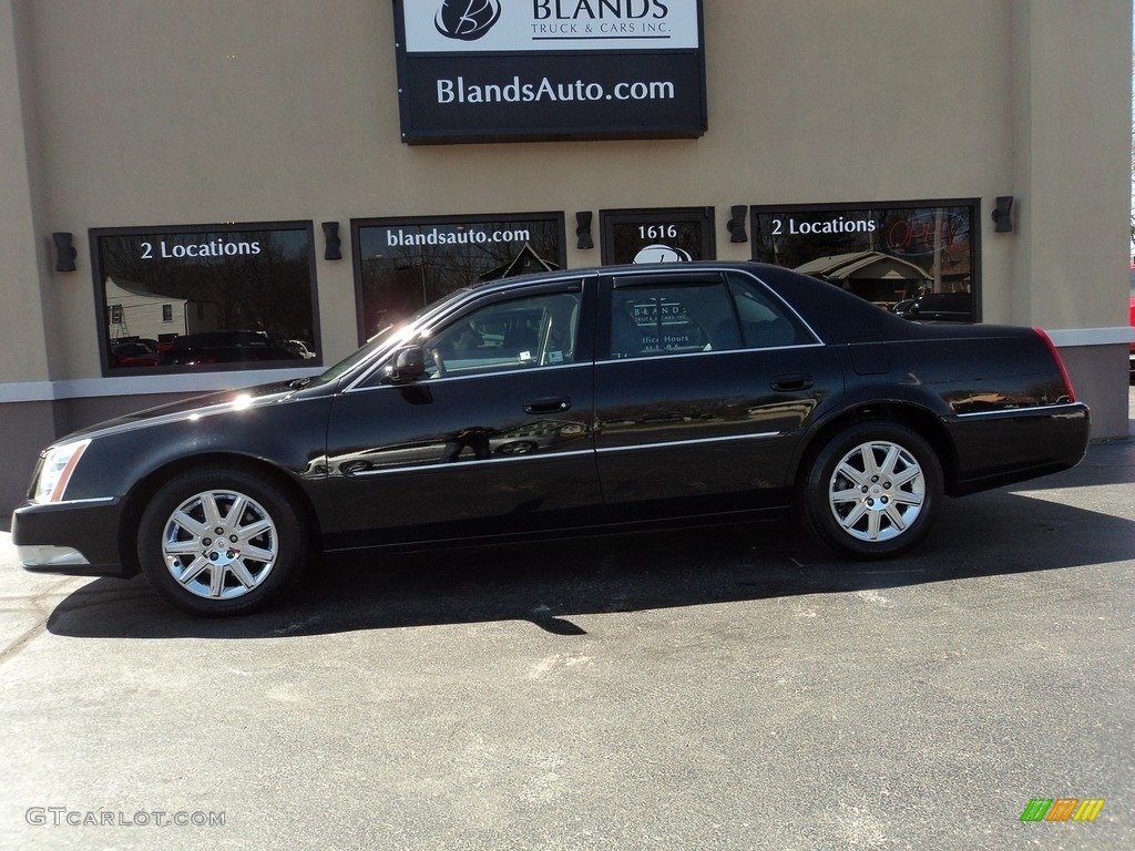 Black Raven Cadillac DTS