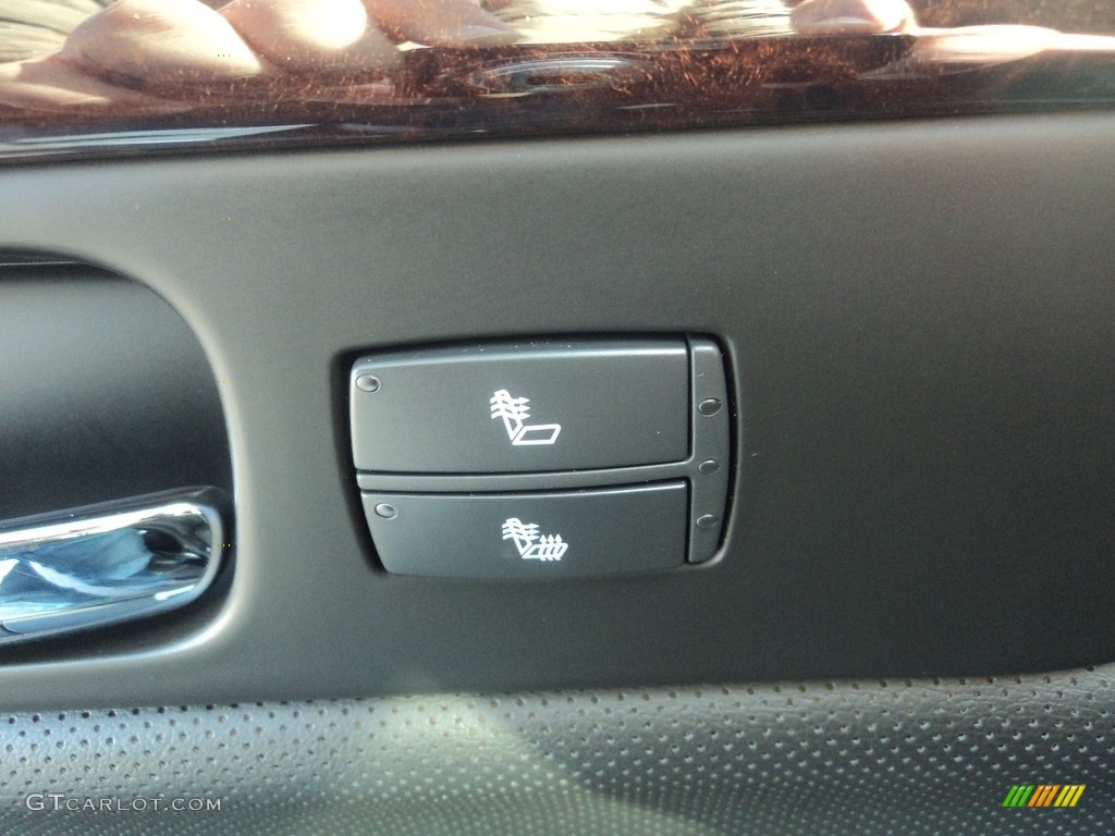 2011 DTS Premium - Black Raven / Ebony photo #38