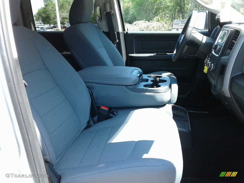 2018 1500 Express Crew Cab - Bright Silver Metallic / Black/Diesel Gray photo #12