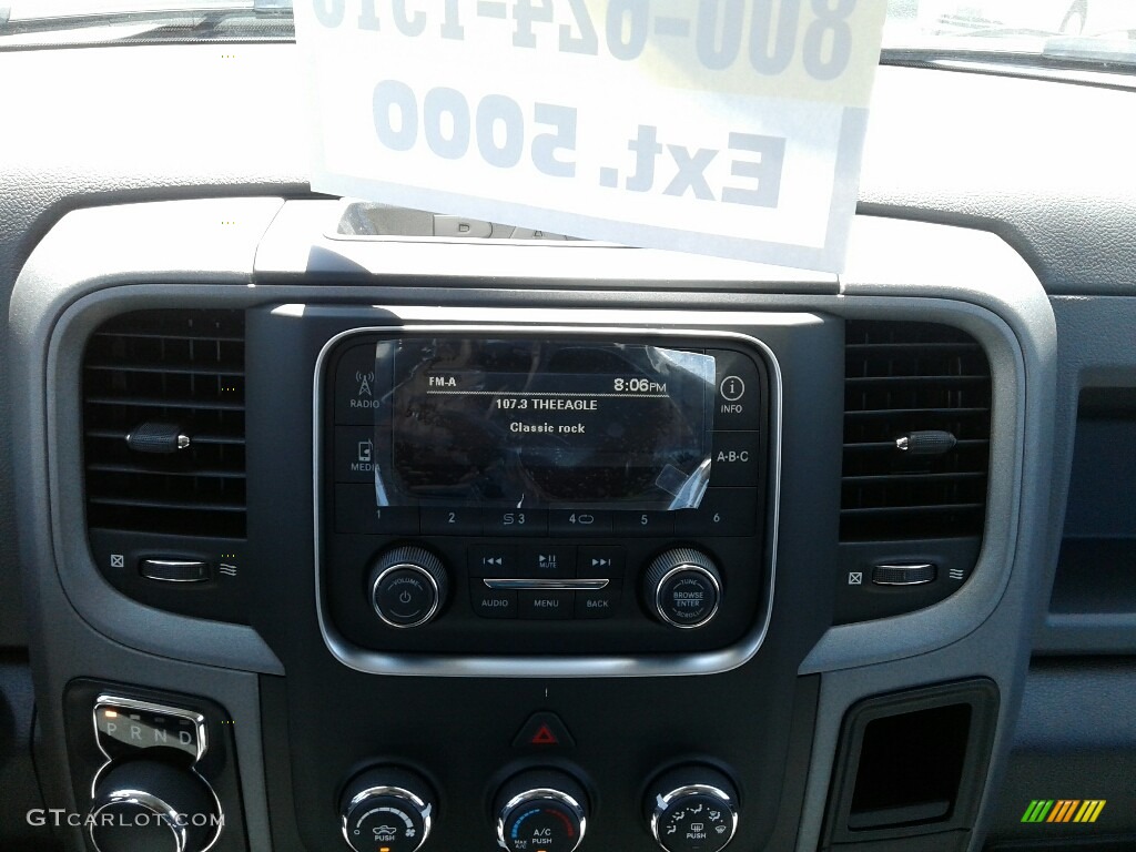2018 1500 Express Crew Cab - Bright Silver Metallic / Black/Diesel Gray photo #15