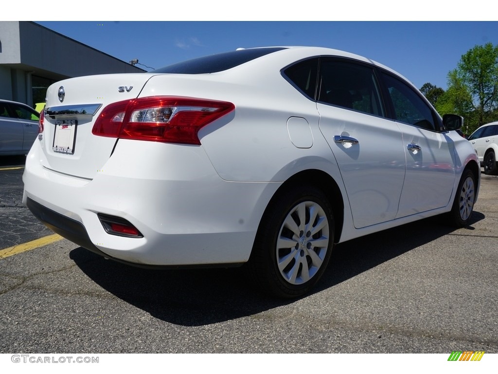 2017 Sentra SV - Fresh Powder White / Charcoal photo #11