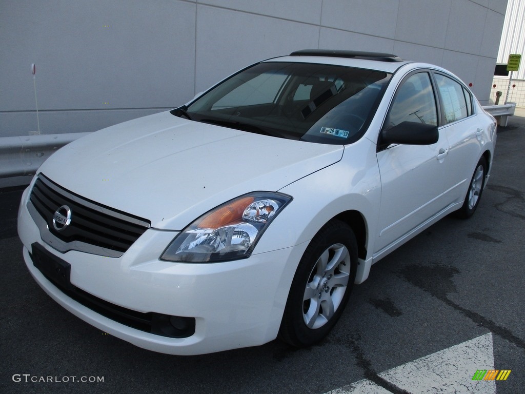 2009 Altima 2.5 S - Winter Frost Pearl / Charcoal photo #10