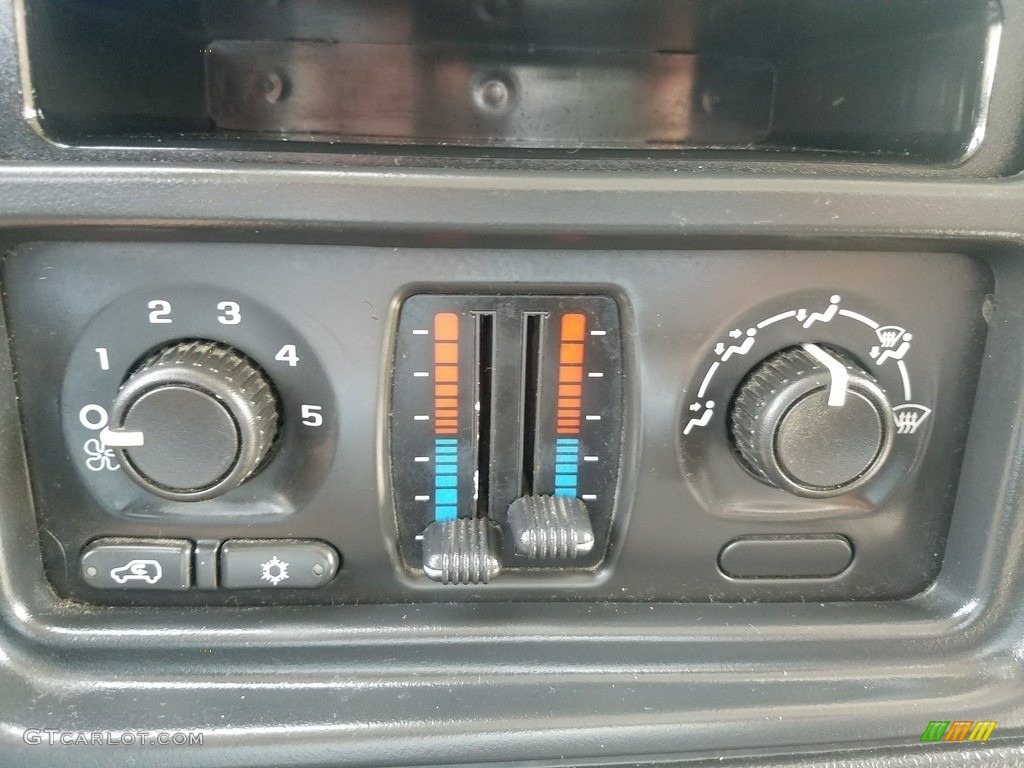 2004 Silverado 1500 Regular Cab - Summit White / Dark Charcoal photo #24