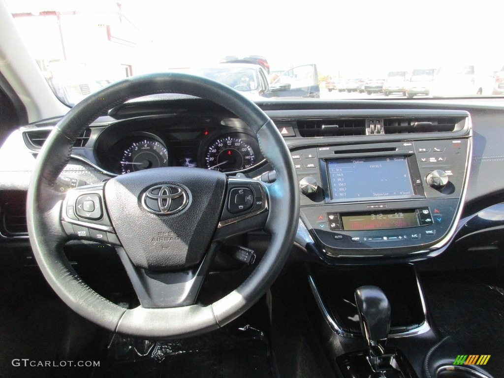 2015 Avalon XLE Touring - Attitude Black / Black photo #10