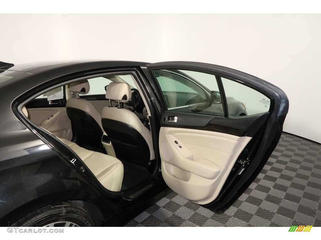 2014 Cadenza Limited - Aurora Black / Beige photo #31