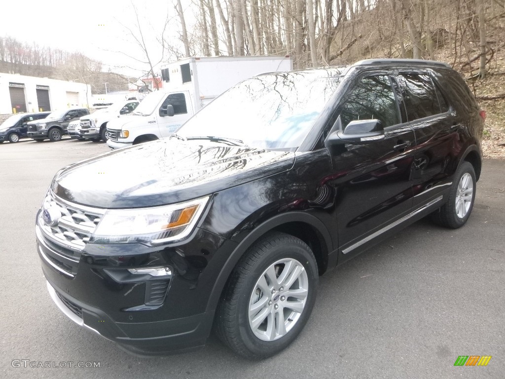 2018 Explorer XLT 4WD - Shadow Black / Ebony Black photo #5