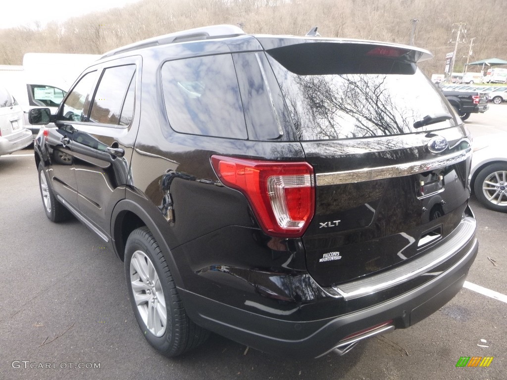 2018 Explorer XLT 4WD - Shadow Black / Ebony Black photo #6