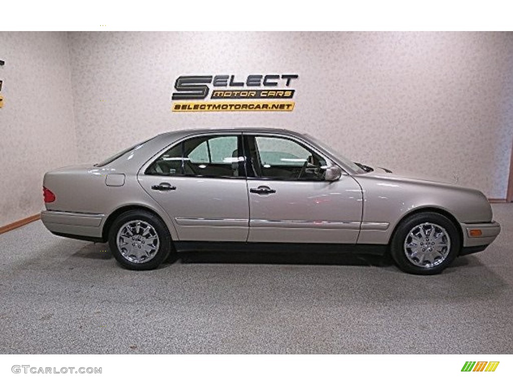 1999 E 320 Sedan - Smoke Silver Metallic / Parchment photo #4