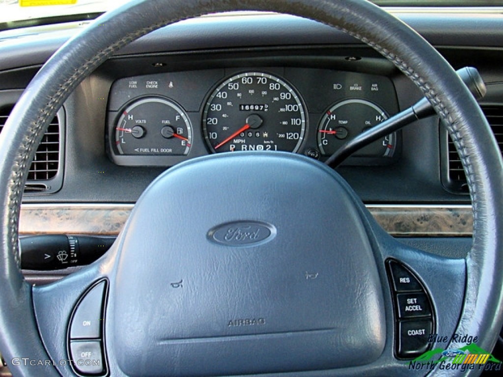 1999 Crown Victoria LX - Light Blue Metallic / Dark Denim Blue photo #17