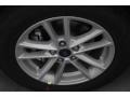 White Gold - Focus SE Sedan Photo No. 4