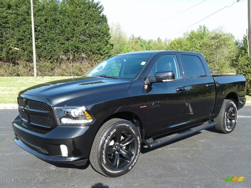 2018 1500 Night Crew Cab 4x4 - Brilliant Black Crystal Pearl / Black photo #2