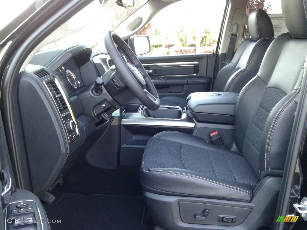 2018 1500 Night Crew Cab 4x4 - Brilliant Black Crystal Pearl / Black photo #10