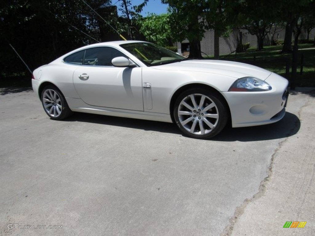 2009 XK XK8 Coupe - Pearlescent White / Ivory/Charcoal photo #1