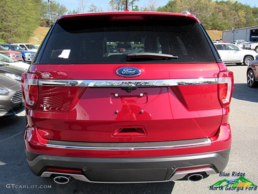 2018 Explorer XLT - Ruby Red / Medium Stone photo #4