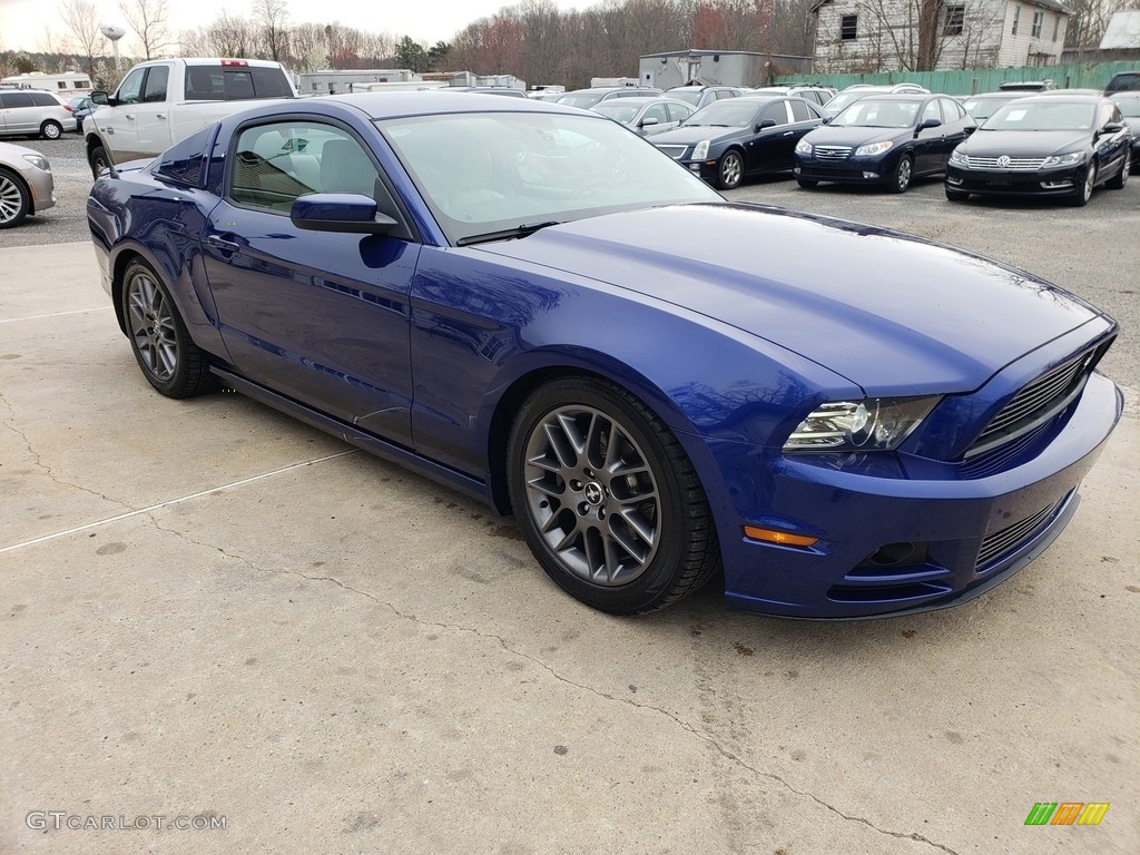 2013 Mustang V6 Premium Coupe - Deep Impact Blue Metallic / Stone photo #6