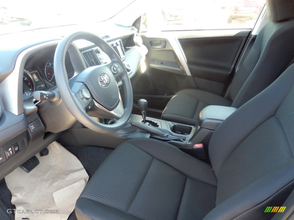 2018 RAV4 LE - Magnetic Gray Metallic / Black photo #3