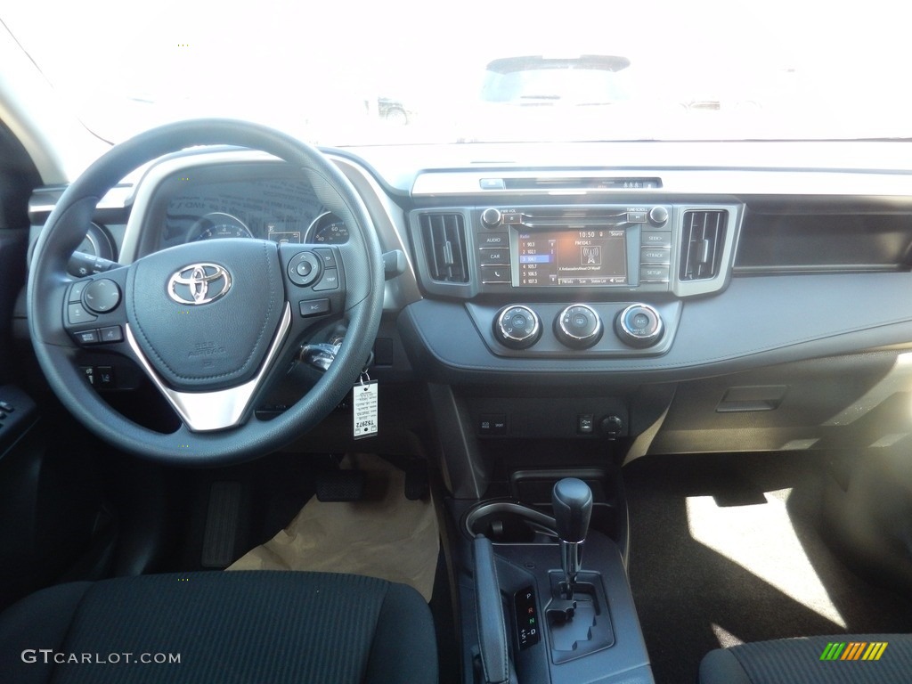 2018 RAV4 LE - Magnetic Gray Metallic / Black photo #5