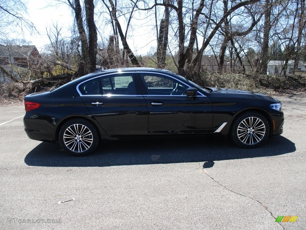2018 5 Series 530i xDrive Sedan - Black Sapphire Metallic / Black photo #2