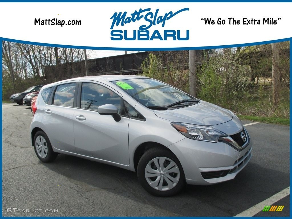 Brilliant Silver Nissan Versa Note