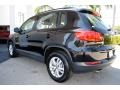 Deep Black Pearl - Tiguan S Photo No. 7