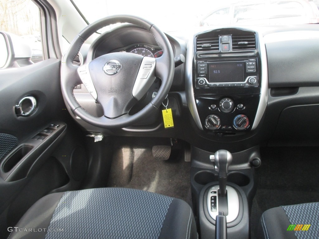 2018 Nissan Versa Note SV Dashboard Photos