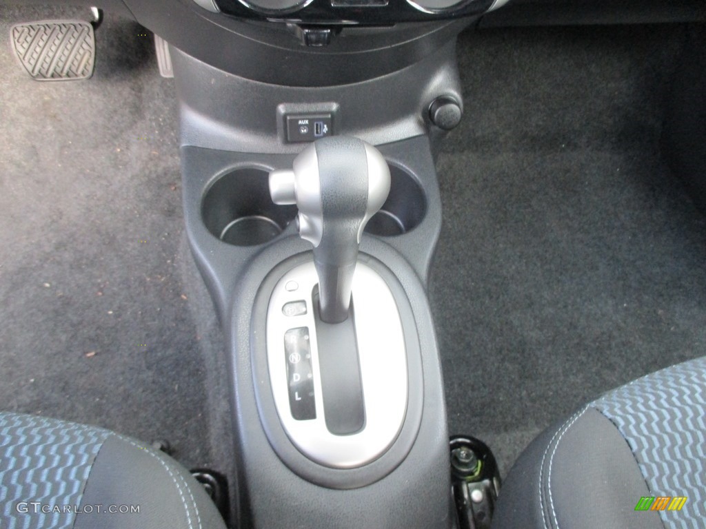 2018 Nissan Versa Note SV Transmission Photos