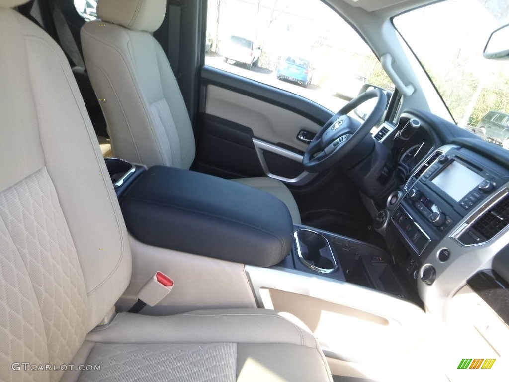 2018 Titan SV King Cab 4x4 - Java Metallic / Beige photo #10