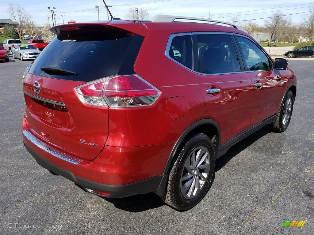 2016 Rogue SL AWD - Cayenne Red / Charcoal photo #7