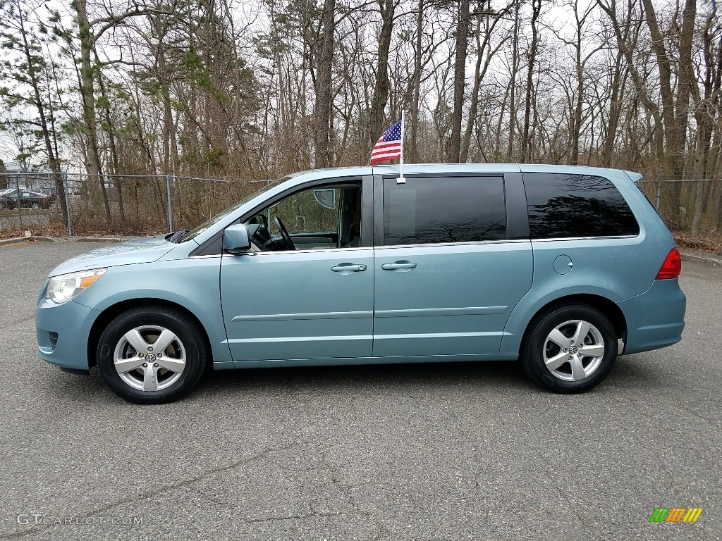 2009 Routan SEL - Antigua Blue Metallic / Aero Grey photo #4
