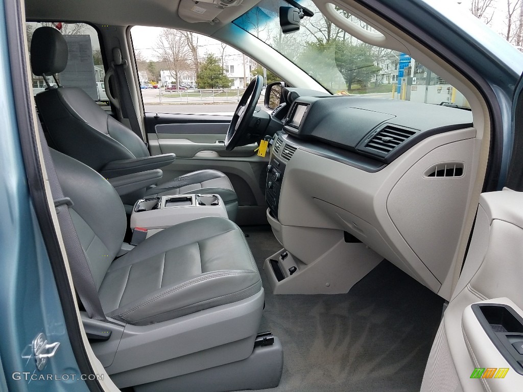 2009 Routan SEL - Antigua Blue Metallic / Aero Grey photo #12