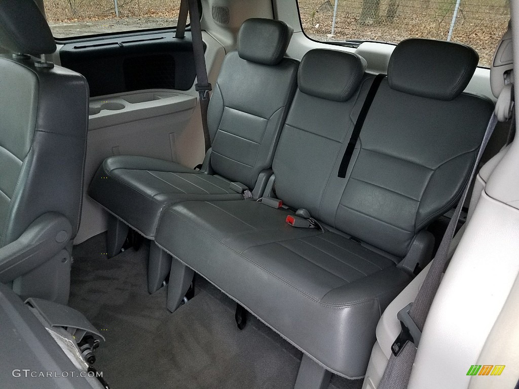 2009 Routan SEL - Antigua Blue Metallic / Aero Grey photo #22