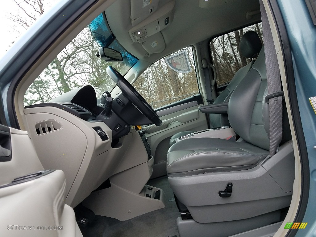 2009 Routan SEL - Antigua Blue Metallic / Aero Grey photo #26