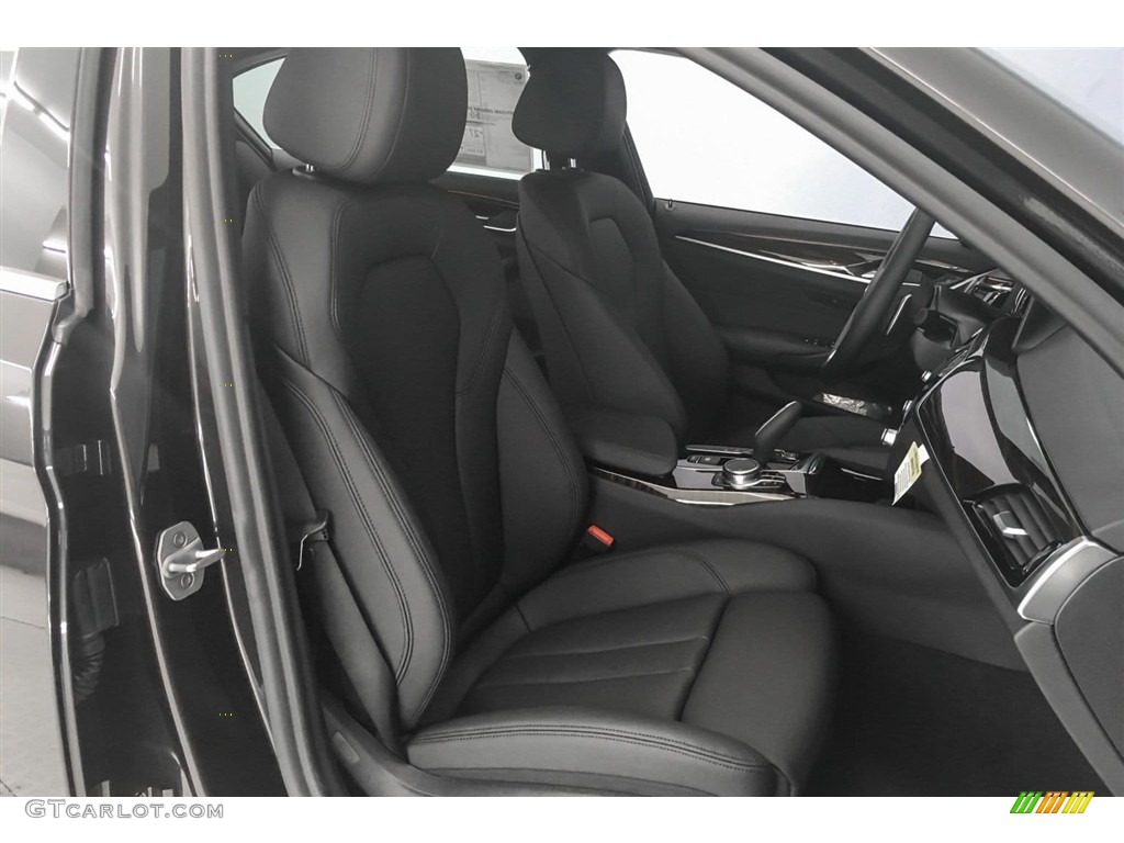 2018 5 Series 530i Sedan - Dark Graphite Metallic / Black photo #2
