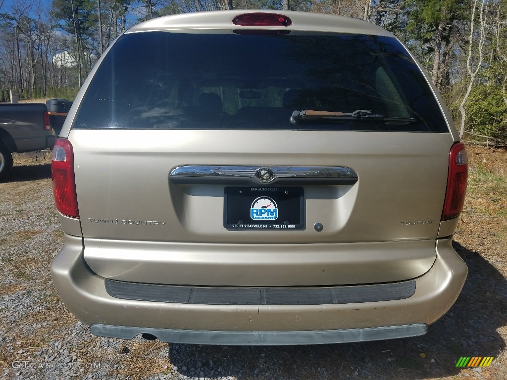 2005 Town & Country Touring - Linen Gold Metallic / Medium Slate Gray photo #4