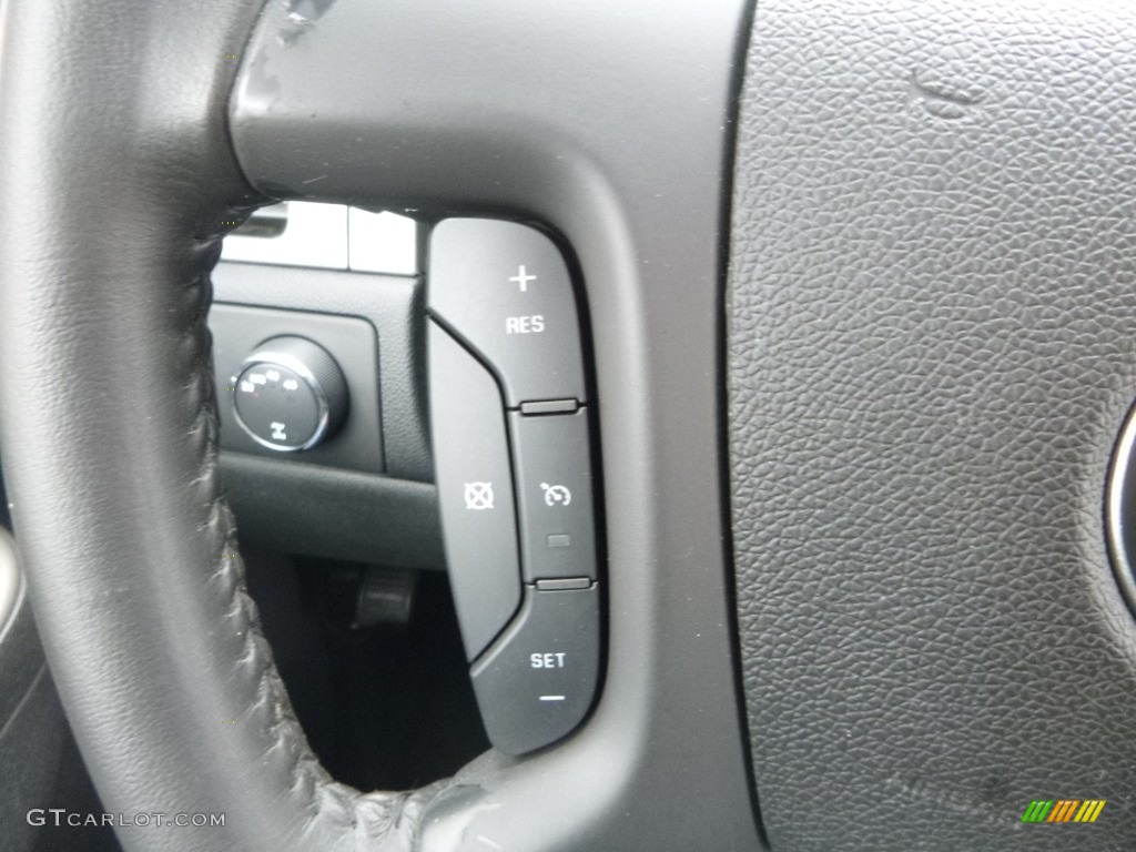 2010 Avalanche LS 4x4 - Victory Red / Ebony photo #20