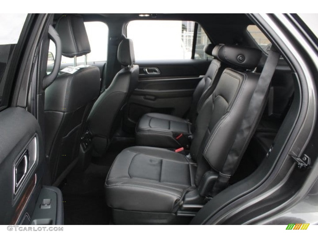 2018 Explorer Limited - Magnetic Metallic / Ebony Black photo #25