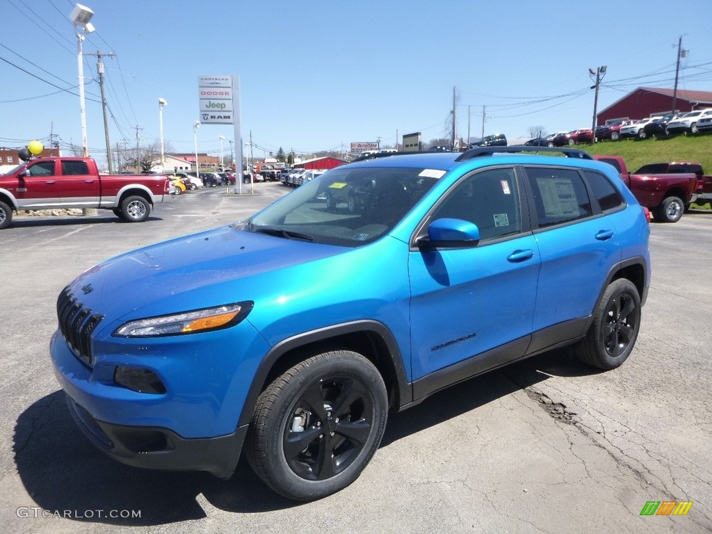 2018 Cherokee Latitude 4x4 - Hydro Blue Pearl / Black photo #1