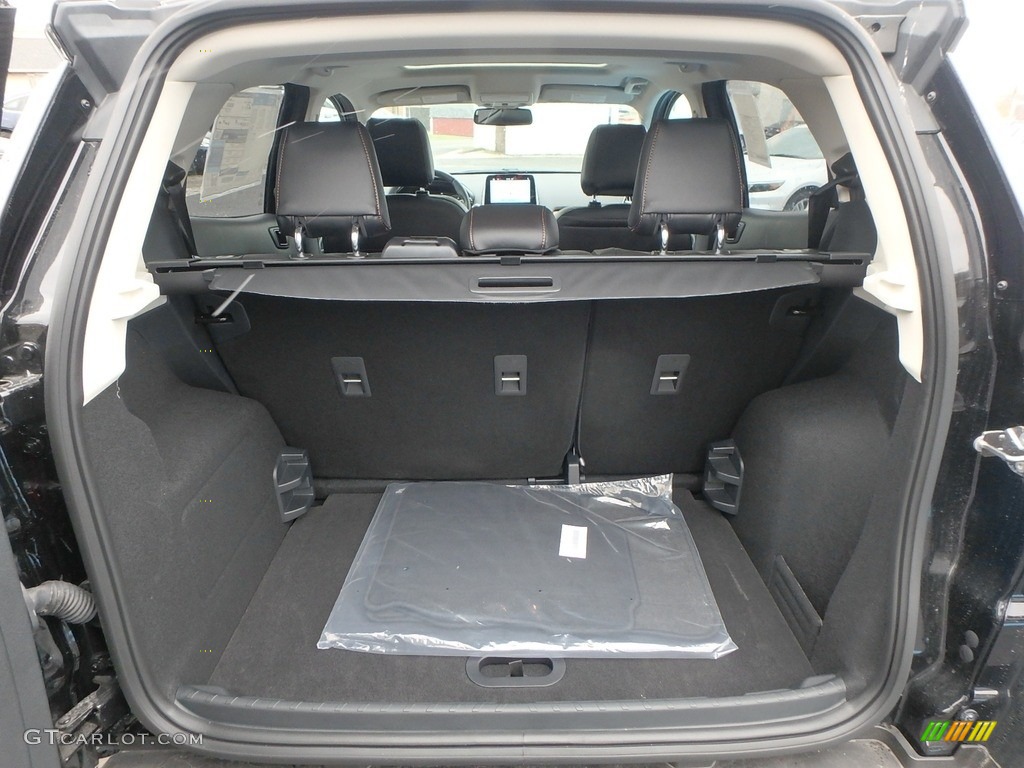 2018 Ford EcoSport SES 4WD Trunk Photos