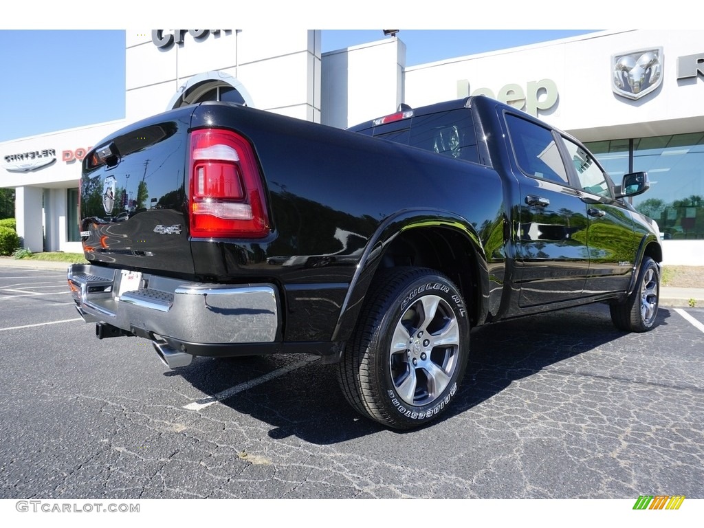2019 1500 Laramie Crew Cab 4x4 - Diamond Black Crystal Pearl / Black photo #11