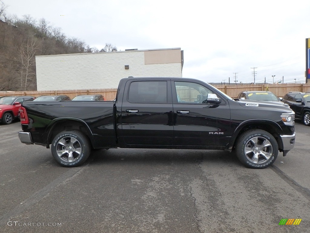 2019 1500 Laramie Crew Cab 4x4 - Diamond Black Crystal Pearl / Black photo #6